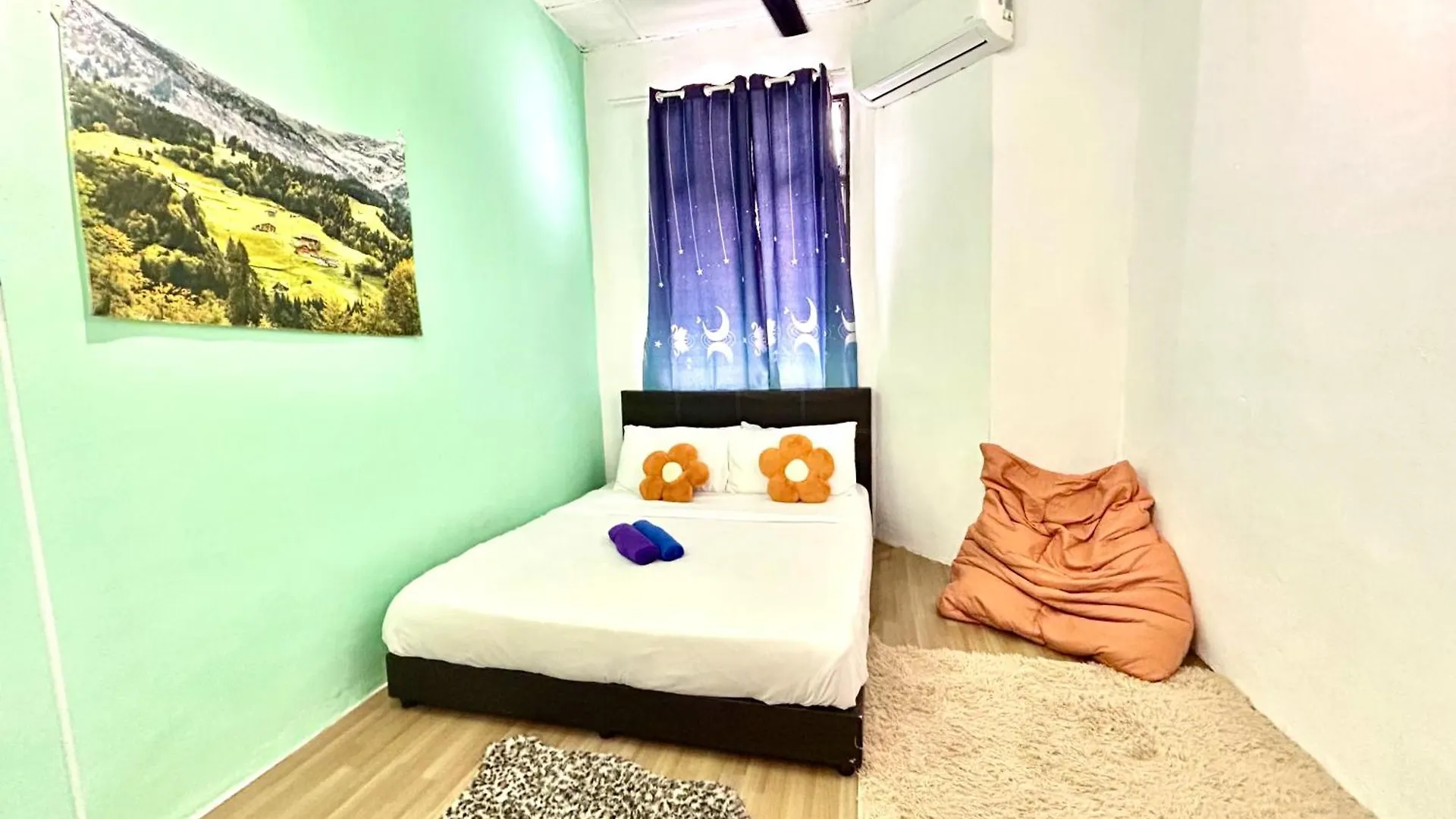 Cozy 18 Entire 3 Bedroom @Alma Bukit Mertajam Ma­lay­sia